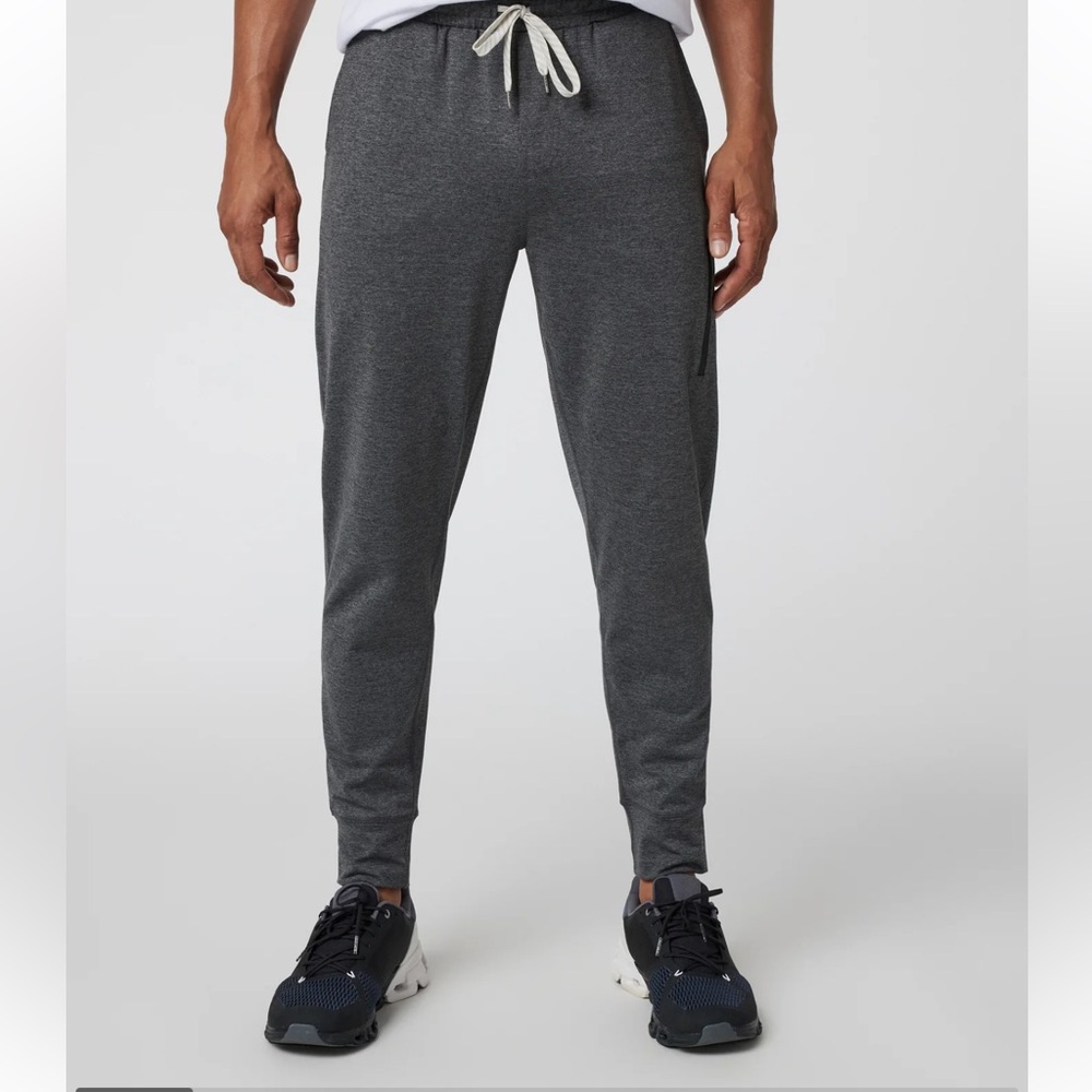 Vuori Sunday Performance Jogger Charcoal Grey Medium